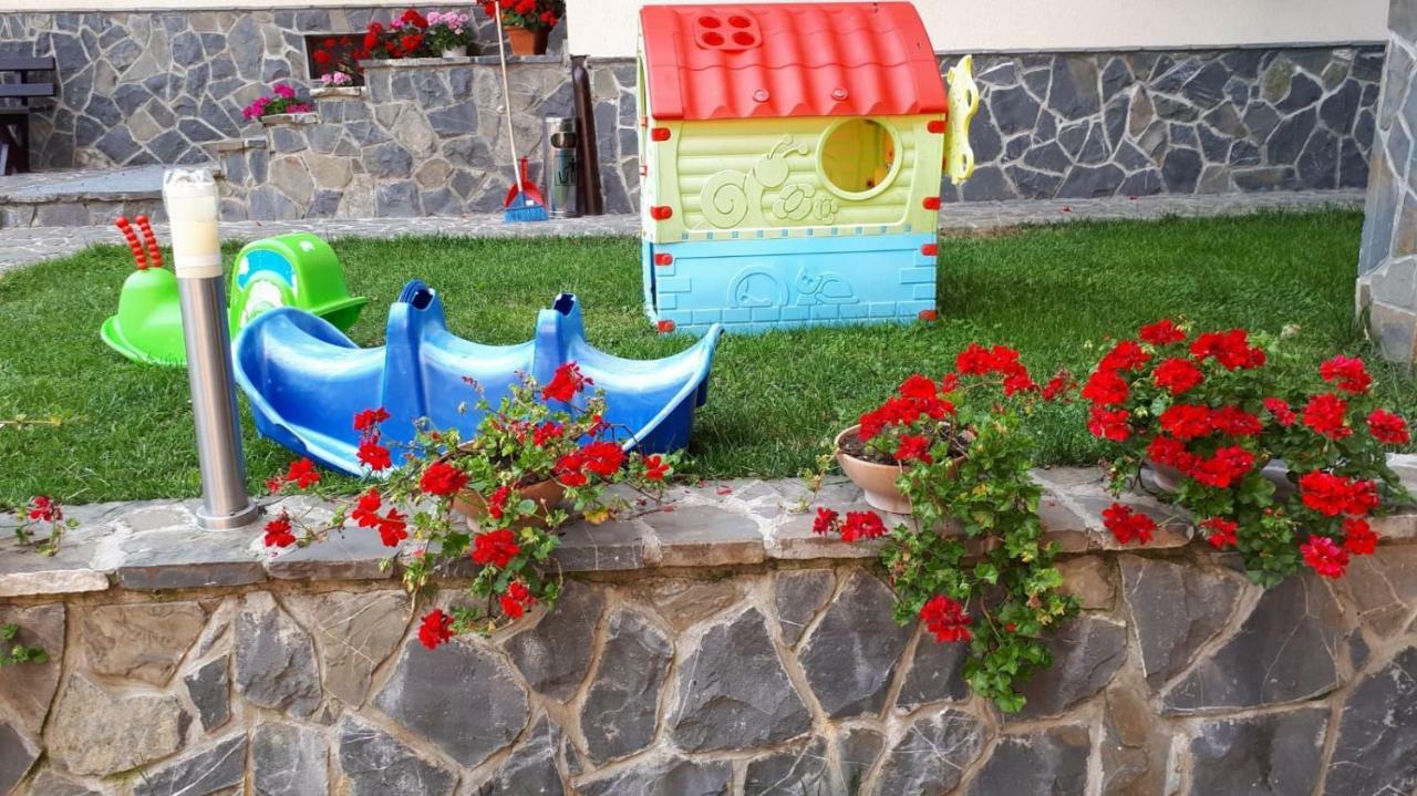 Casa Tad Buşteni Exterior foto